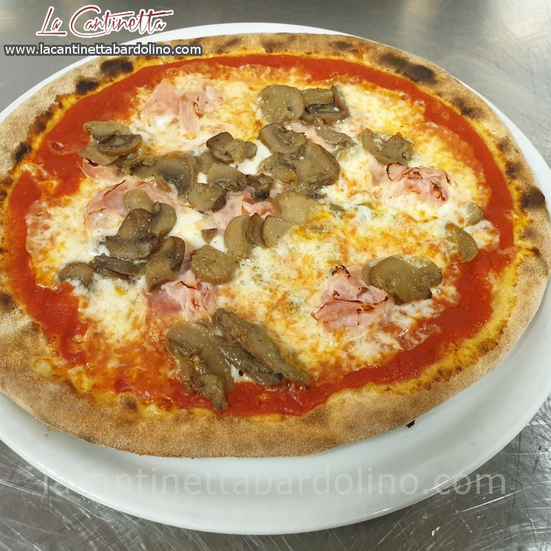 Prosciutto e Funghi