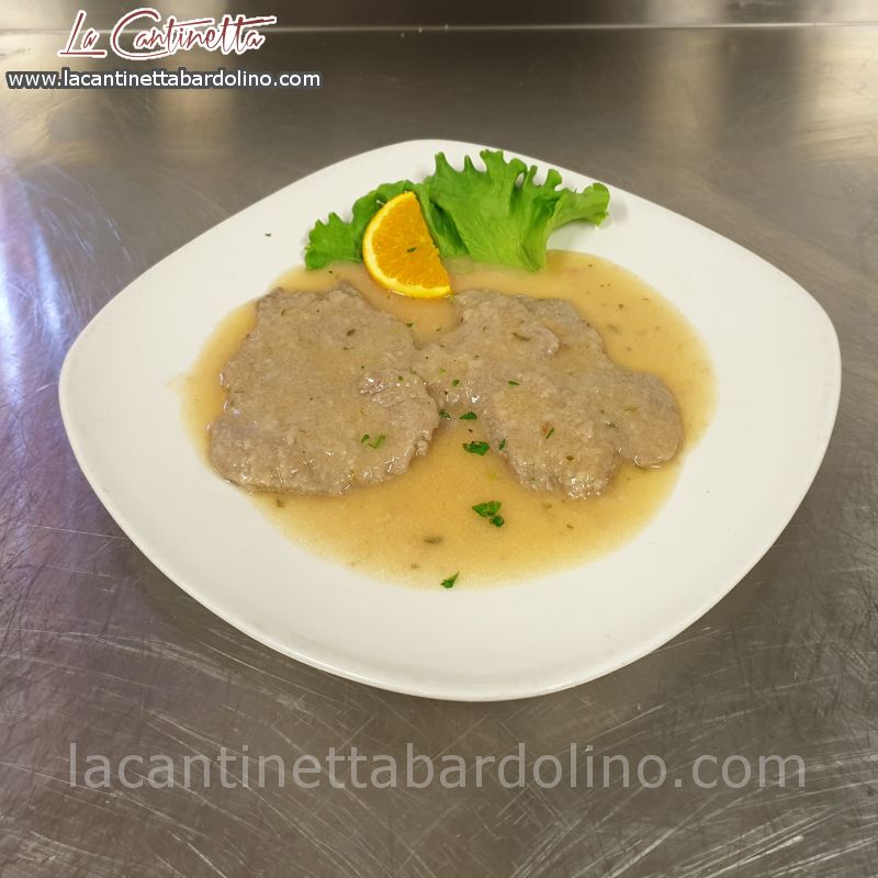 Scaloppina di Vitello al Vino Bianco